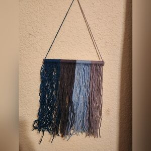 Macrame wall hanging